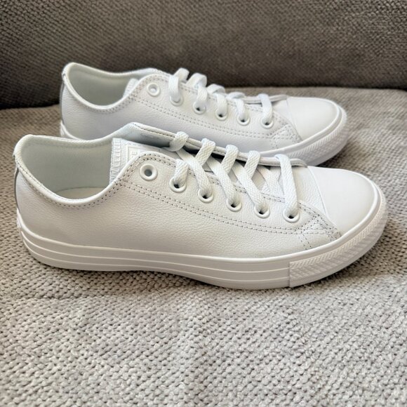 New in Box - Converse Chuck Taylor All Star Leather Sneakers - Picture 4 of 7